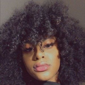 Meet your Posher, Kennedy